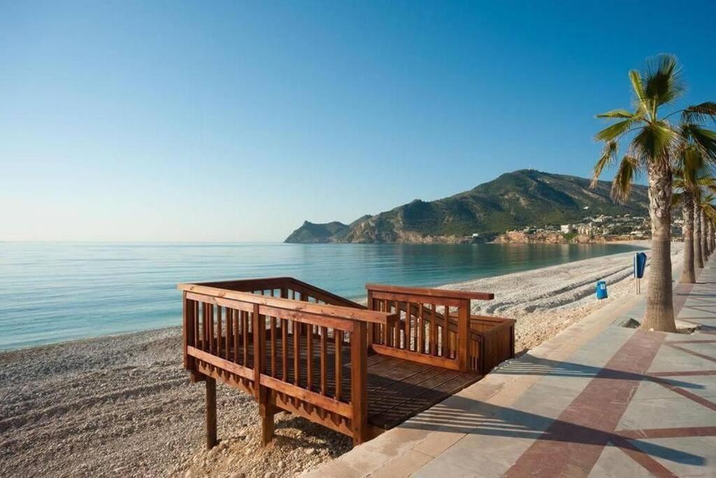 Precioso Apartamento Con Piscina Y Vistas Alicante Exteriör bild
