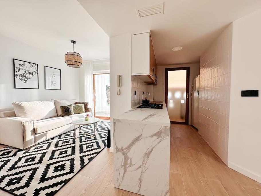 Precioso Apartamento Con Piscina Y Vistas Alicante Exteriör bild