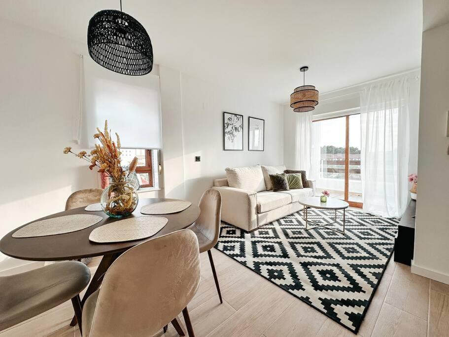 Precioso Apartamento Con Piscina Y Vistas Alicante Exteriör bild